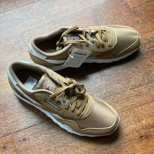 NWT Reebok's